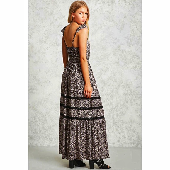 Boho Maxi Dress Size M - Picture 2 of 7
